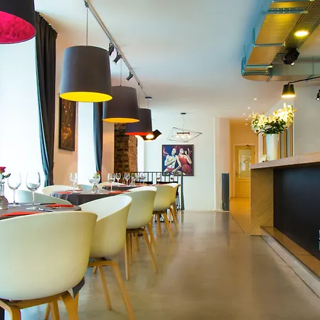 Ξενοδοχείο Hestia Draugi 4*