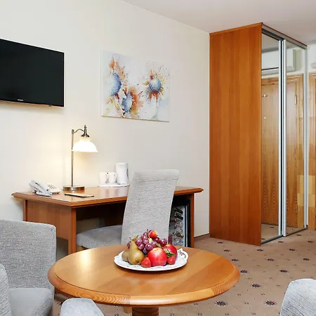 Hestia Draugi 4* Ρίγα