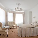 Hestia Draugi Szálloda 4*