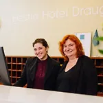 Szálloda Hestia Draugi Riga