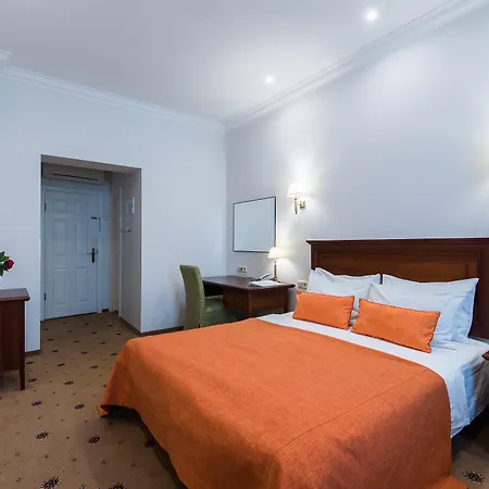 Hotel Hestia Draugi 4*