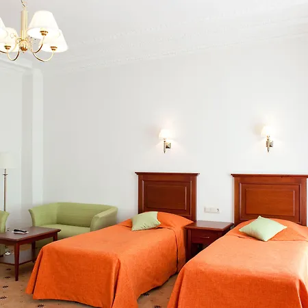 Hestia Draugi 4* Рига