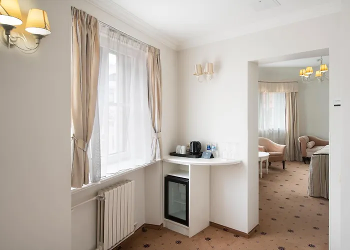 Hotel Hestia Draugi 4*